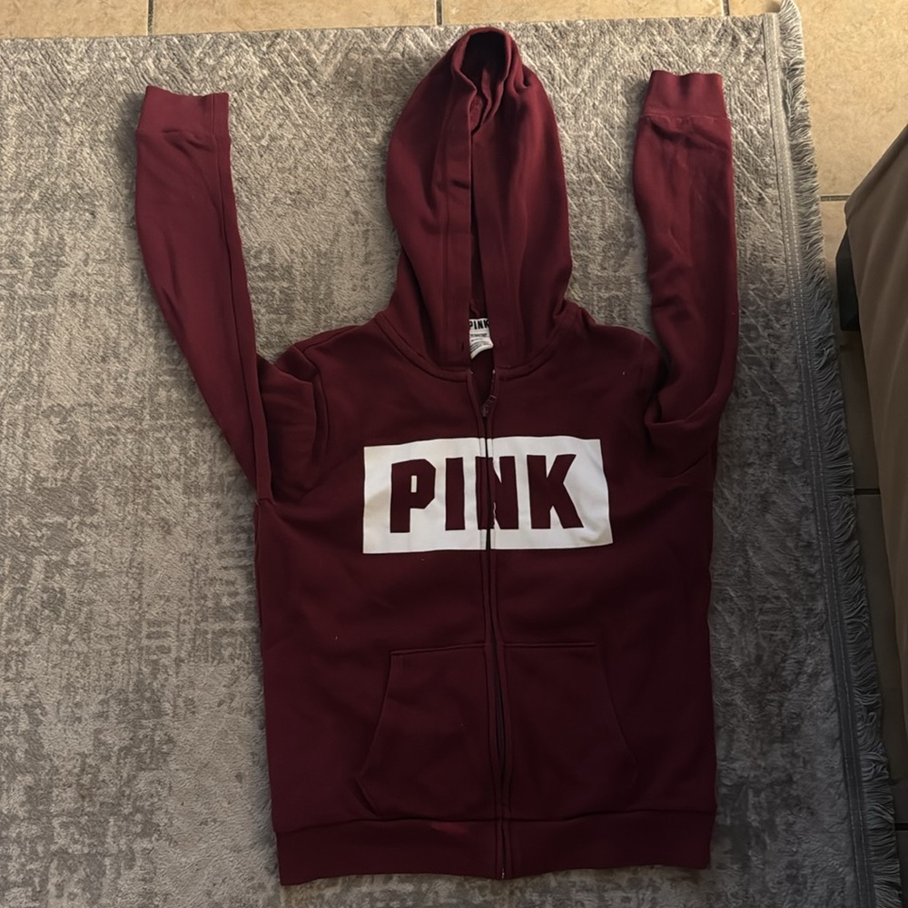 Selling pink sweaters good confidence - Picture 4 of 4